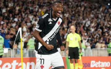 Rayan durante partida do Vasco | Foto: Delmiro Junior | Photo Premium | Gazeta Press