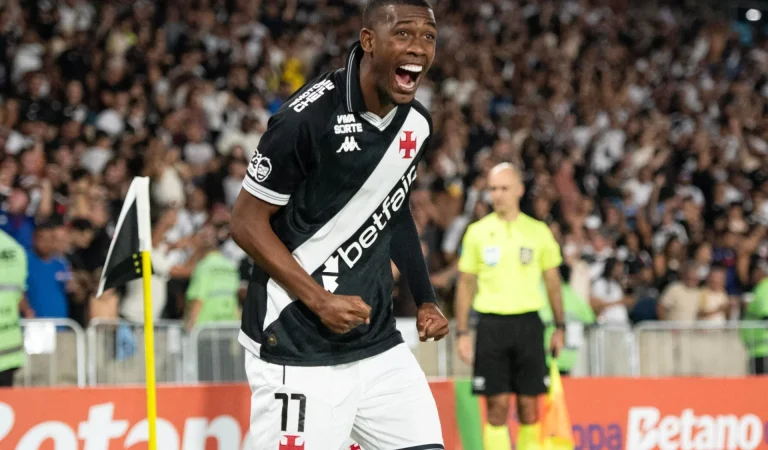 Vasco recebe oferta do Bournemouth, da Inglaterra, por Rayan