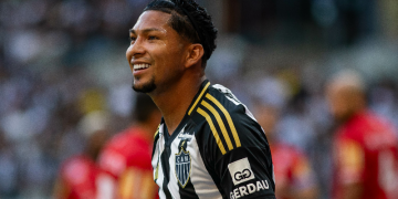 Rony em ação pelo Atlético-MG | Foto: Fernando Moreno - AGIF