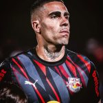 Gabriel chegará a 50 jogos pelo Bragantino neste domingo (Foto: @c2sportss)