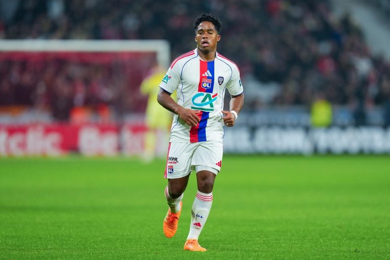Endrick em ação no seu primeiro jogo pelo Lyon (Foto: Divulgação)