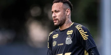 Neymar acertou sua renovação com o Santos até final de 2026 | Foto: Raul Baretta - Santos