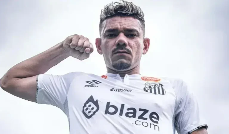 Tiquinho Soares no Mirassol: atacante deve chegar por empréstimo