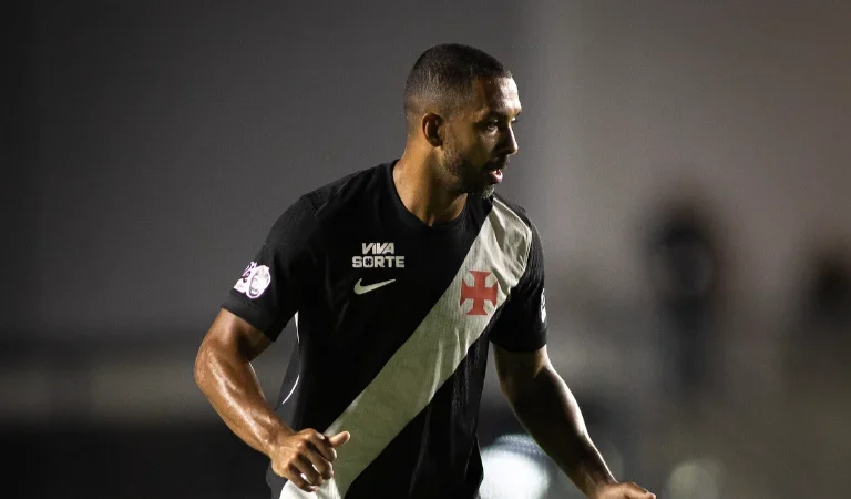 Vasco recebe cobrança por dívida com Atlético-MG