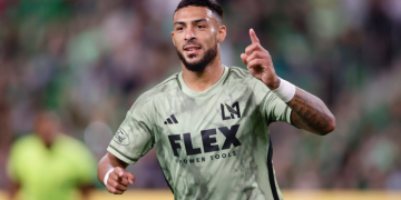 Bouanga foi artilheiro do Los Angeles FC nas últimas três temporadas - Foto: Erich Schlegel | USA TODAY Sports