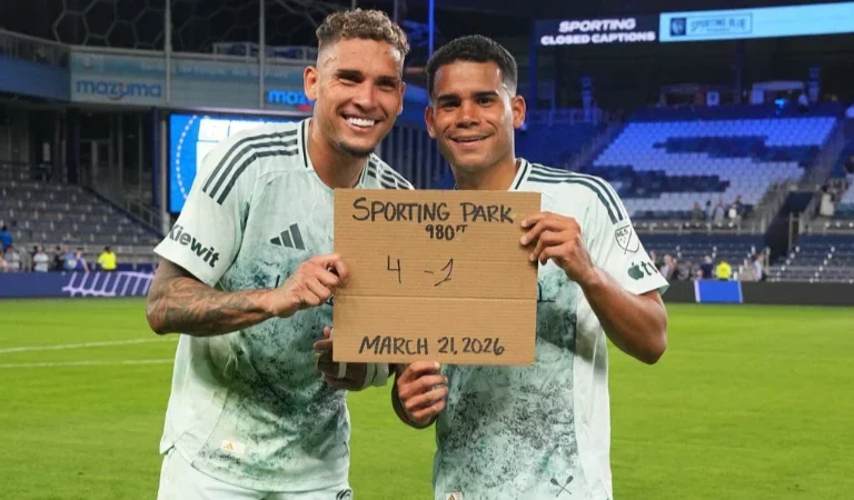 Navarro marca, dá assistência e lidera vitória do Colorado Rapids na MLS