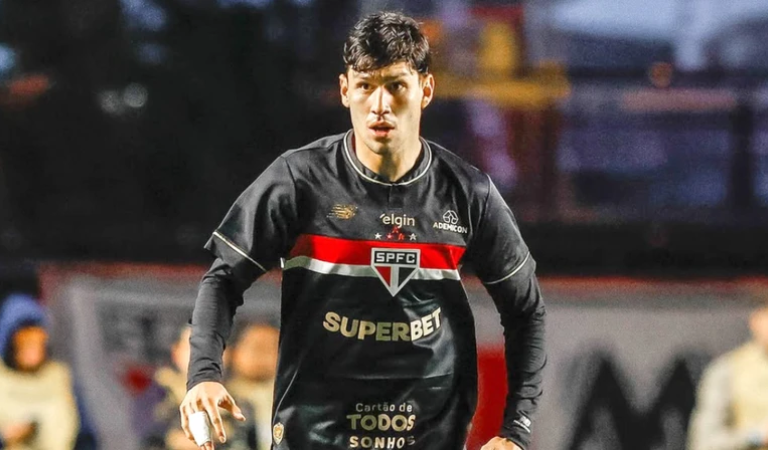 Botafogo negocia contratação de Ferraresi junto ao São Paulo