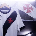 Camisa do Vasco para a partida diante do Palmeiras