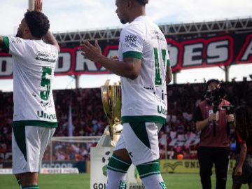Luisão e Lucas Ribeiro comandam a zaga do Goiás na temporada