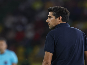 Abel Ferreira durante confronto contra o Junior Barranquilla
