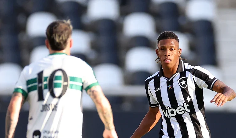 Contra o Coritiba, Botafogo amarga segundo empate consecutivo
