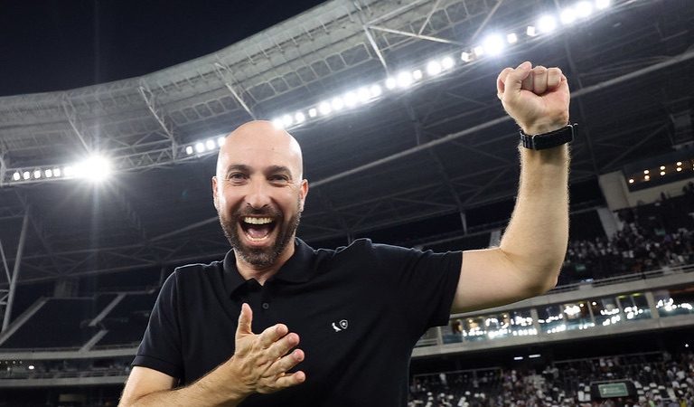 Botafogo vence o Mirassol e respira no Brasileirão