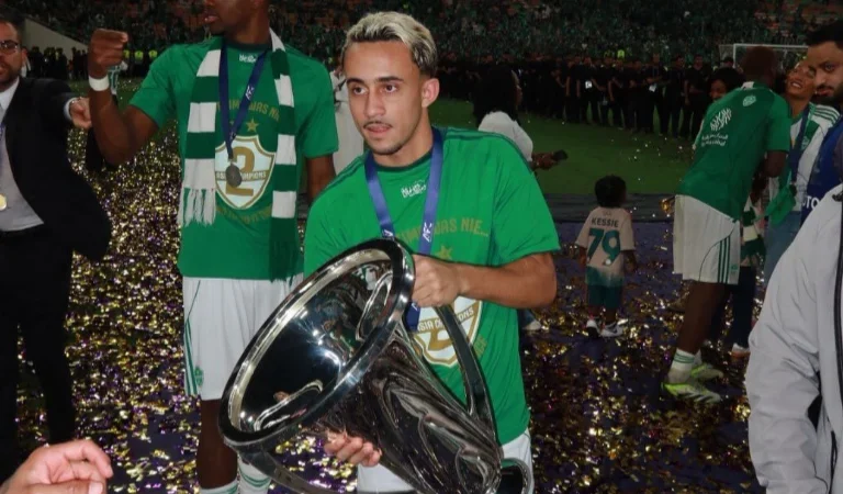 Ex-Flamengo, Matheus Gonçalves conquista título histórico na Ásia