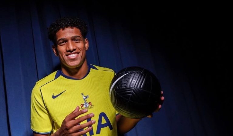 Ex-Santos, Souza é indicado ao prêmio Golden Boy aos 19 anos