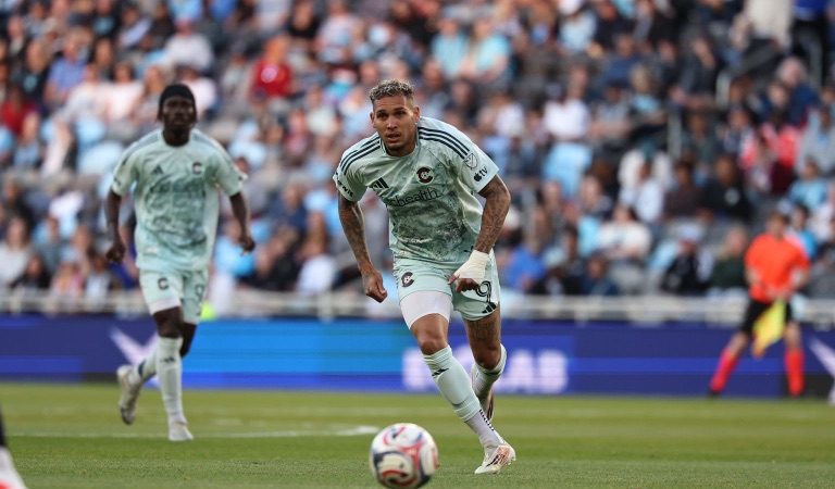 Navarro garante vitória do Colorado Rapids na MLS