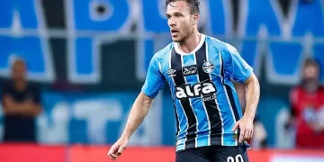 Reprodução/Instagram Arthur Melo