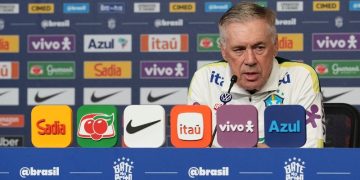 Ancelotti durante a coletiva desta sexta-feira