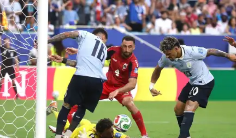 Uruguai empata com Cabo Verde e se complica na Copa do Mundo