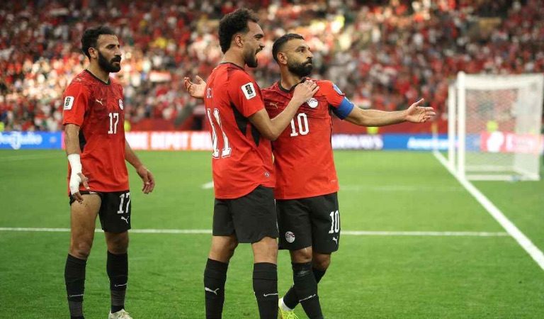 Egito vence Nova Zelândia de virada e lidera grupo na Copa do Mundo