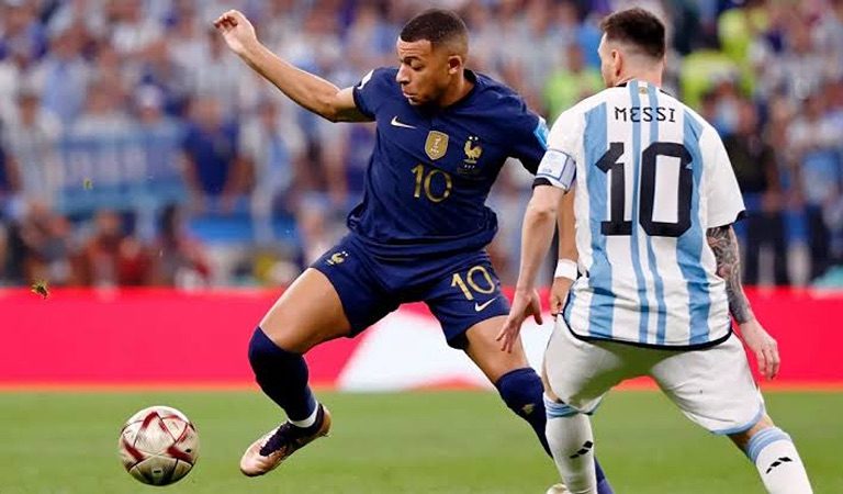 Mbappé alcança feito histórico e ultrapassa Pelé