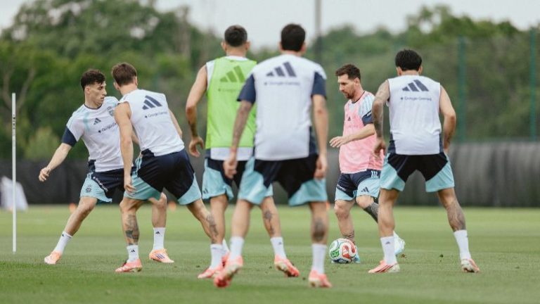 Argentina em treinamento nos EUA