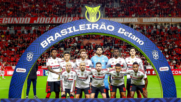 Flamengo perfilado para duelo contra o Internacional