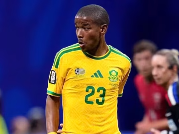 Jayden Adams com a camisa da Africa do Sul