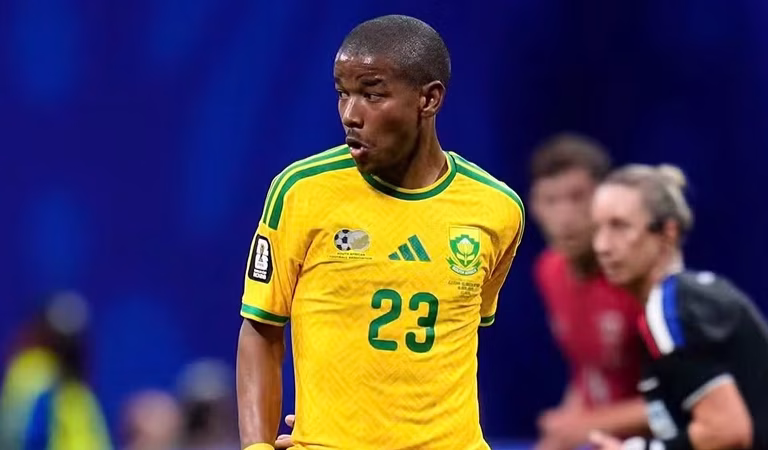 Jayden Adams, que disputou a Copa do Mundo, morre aos 25 anos