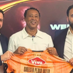 Bubista em sua apresentação no novo clube (Foto: Divulgação)