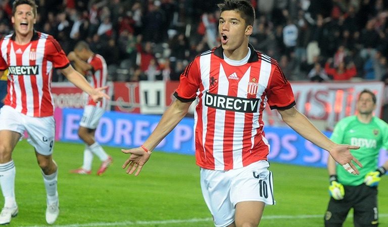 Tucu Correa é anunciado como reforço do Estudiantes