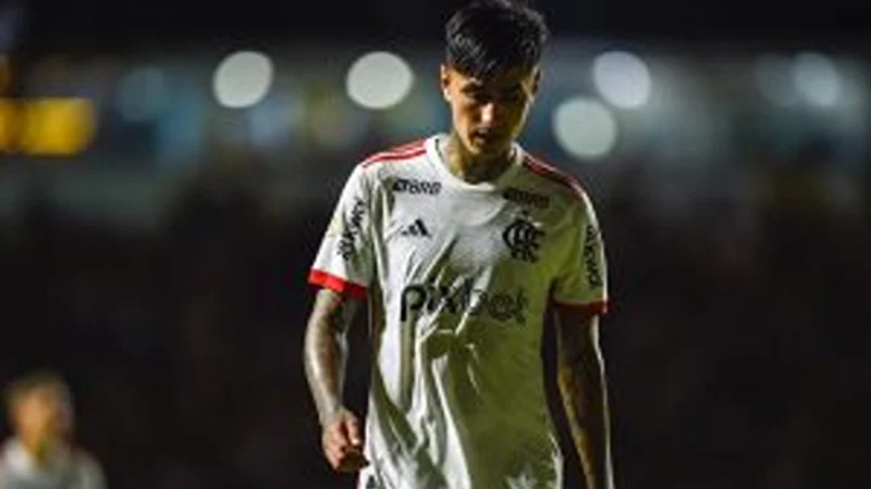 Pulgar tem ofertas do exterior e aguarda decisão do Flamengo