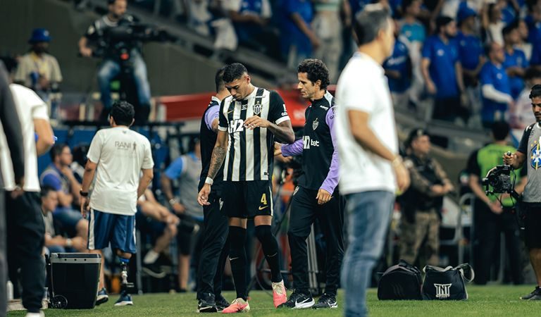 Atlético pede denúncia contra Kaio Jorge, do Cruzeiro, no STJD