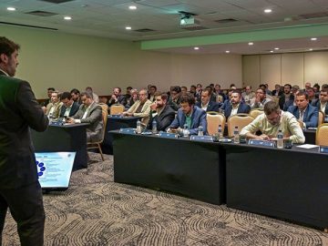 CBF se reuniu com clubes para tratar assuntos do futebol brasileiro (Foto: Thiago Ribeiro/Staff ImagesCBF)