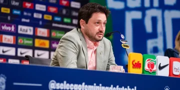 Arthur Elias, técnico da Seleção Feminina (Foto: Samara Moumei/CBF)