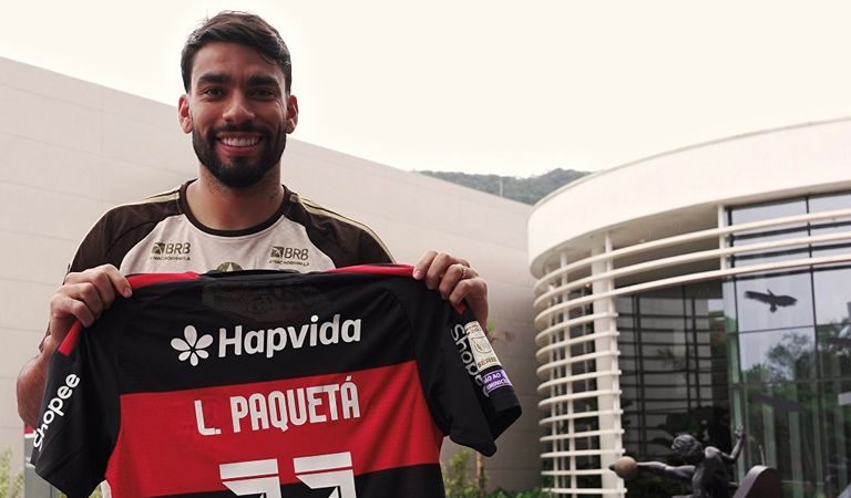Lucas Paquetá assume camisa histórica do Flamengo às vésperas de duelo decisivo